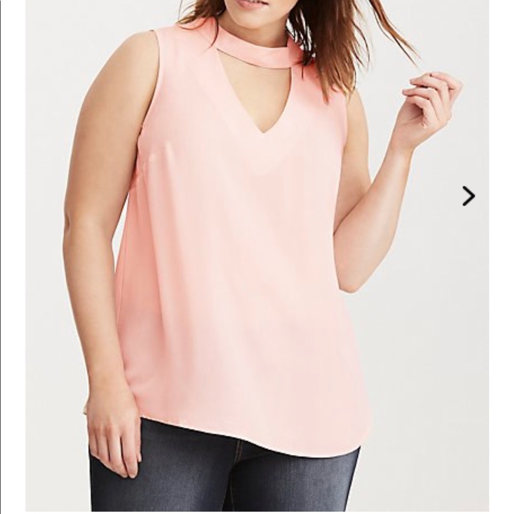 *NWOT* TORRID Mock Neck Keyhole Sleeveless Top